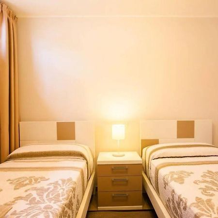 1 Bedroom Apartment For 4 People In Tenerife Costa Adeje  Extérieur photo