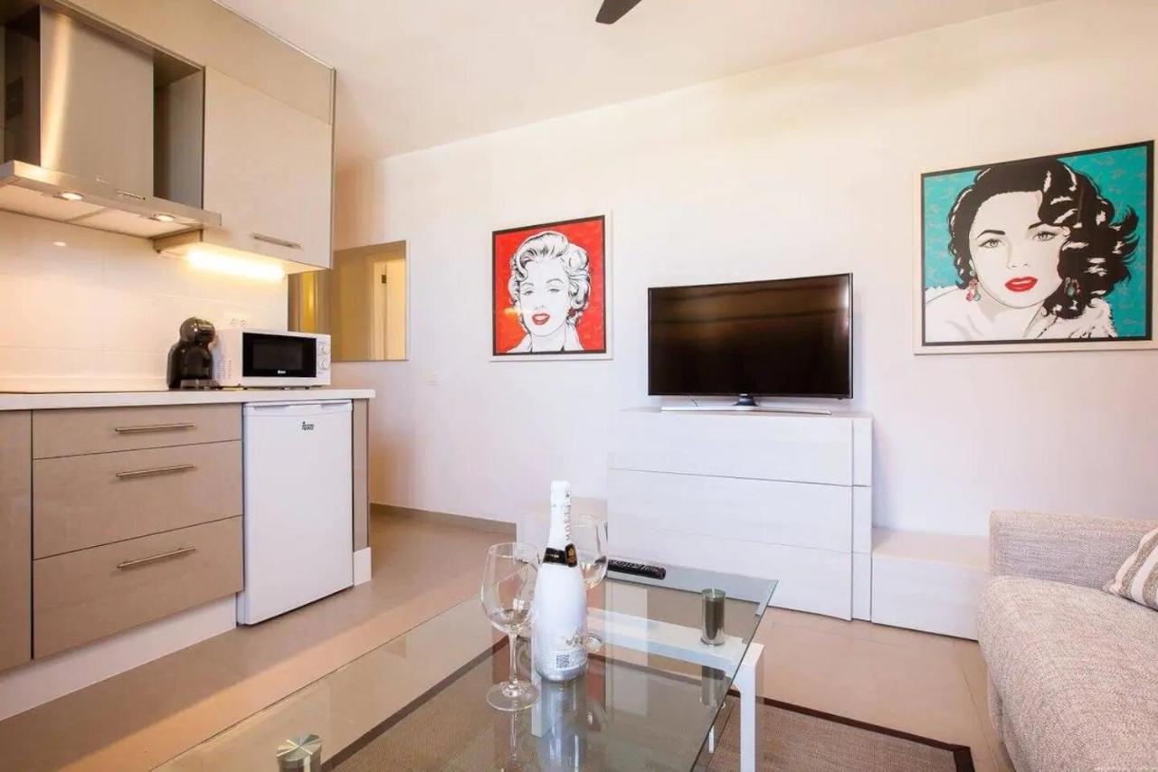 1 Bedroom Apartment For 4 People In Tenerife Costa Adeje  Extérieur photo