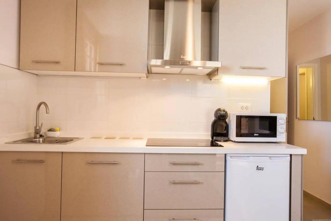 1 Bedroom Apartment For 4 People In Tenerife Costa Adeje  Extérieur photo